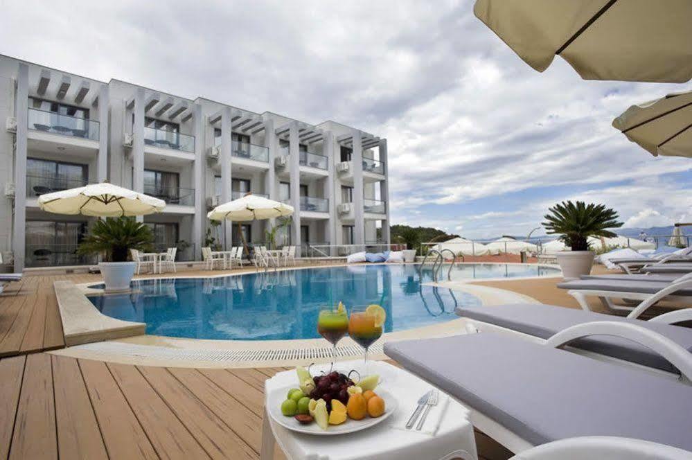 Kondo Suites Cesme Bagian luar foto